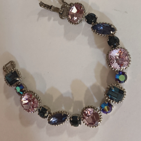 Sorrelli Swarovski bracelet - Picture 2 of 3